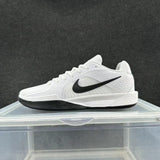 Nike White and Black Low-Top Sneakers