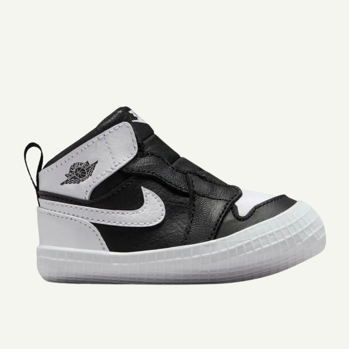 Jordan Toddler Black/White Air Jordan 1 Retro High OG CB Shoes, AT3745 010