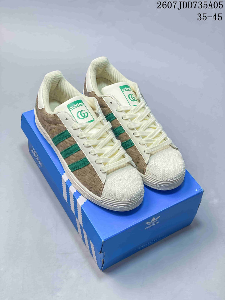 adidas Superstar Sneakers Beige Green Shell-Toe Style 2607JDD735A05