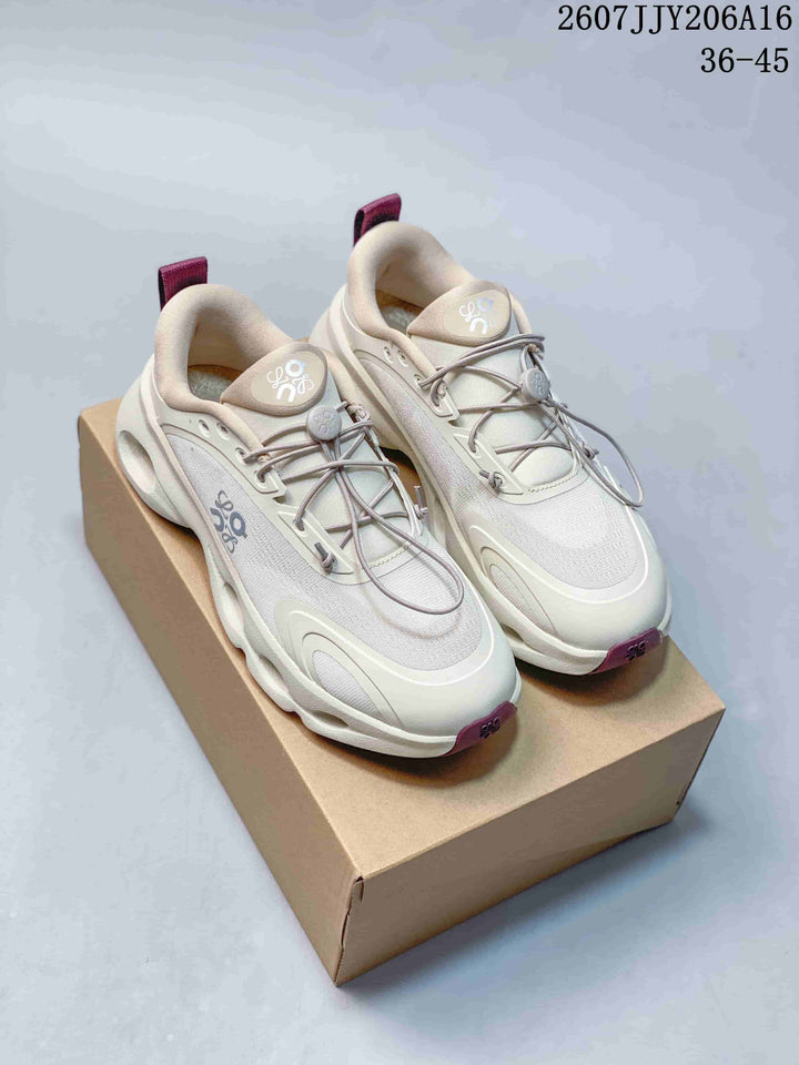 On Cloudsolo Unisex Running Sneakers Off-White 2607JJY206A16