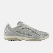 New Balance 204L