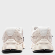 Women's V5 RNR - Light Orewood Brown/Pale Ivory/Black