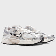 Women's V5 RNR - Summit White/Light Orewood Brown/Sail/Black