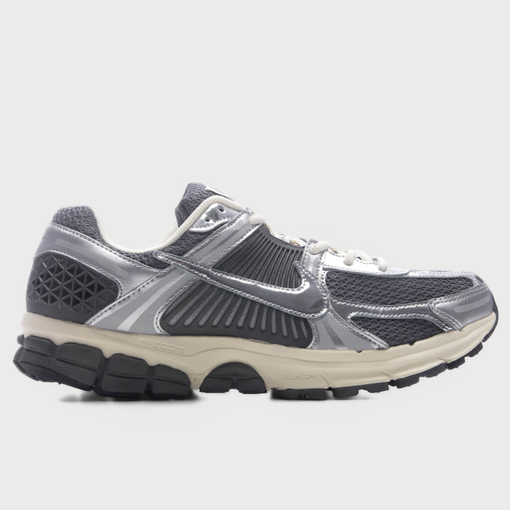 Zoom Vomero 5 - Iron Grey/Chrome/Metallic Silver