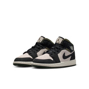 AJ 1 Mid - Youth
