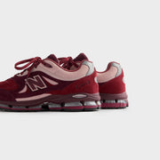Ronnie Fieg & New Balance 2011 - Chocolate Truffle / Sepia Rose