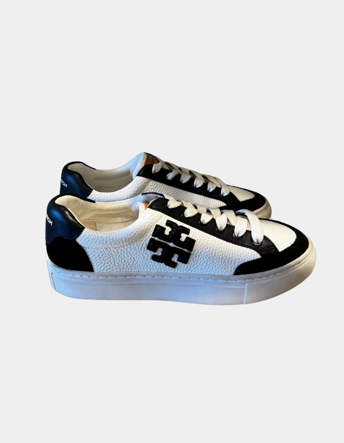 Color block sneaker