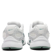 Women's V5 RNR - Summit White/White/Vast Grey/Cannon