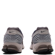 Zoom Vomero 5 - College Grey/Black/Cave Stone