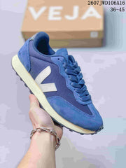 VEJA Rio Branco Alveomesh Sneakers