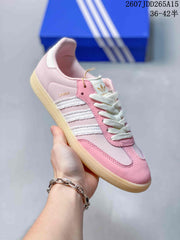 adidas Originals Samba Pink Low-Top Sneakers JDD265A15