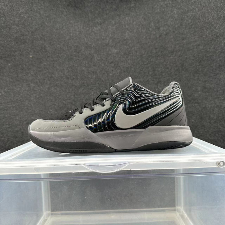 Nike Black and Silver Low-Top Sneakers