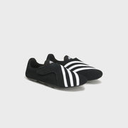 adidas x Pharrell Williams Vario Flat Earther - Black / White