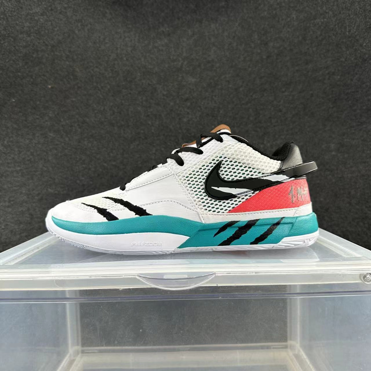 Nike White Black Blue Low-Top Sneakers