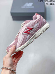 New Balance 204L Pink Low-Top Sneakers 711360EEU