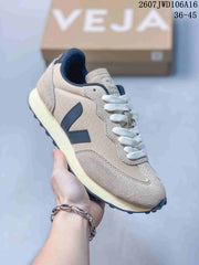 VEJA Rio Branco Alveomesh Beige and Navy Sneakers