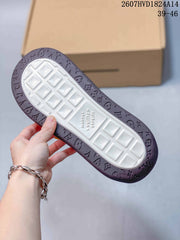 Louis Vuitton Plaid Low-Top Sneakers Beige and Purple 2607HVD1824A14